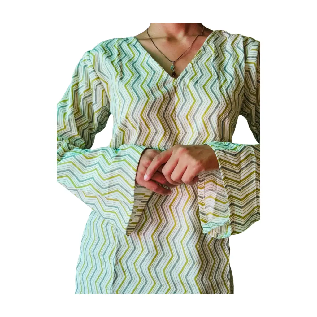 Spring Meadow Zigzag V-Neck Kurti (xs - 34)